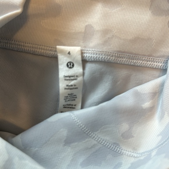 Lululemon Wunder Under High-Rise Tight Luxtreme size 4 - Picture 10 of 10